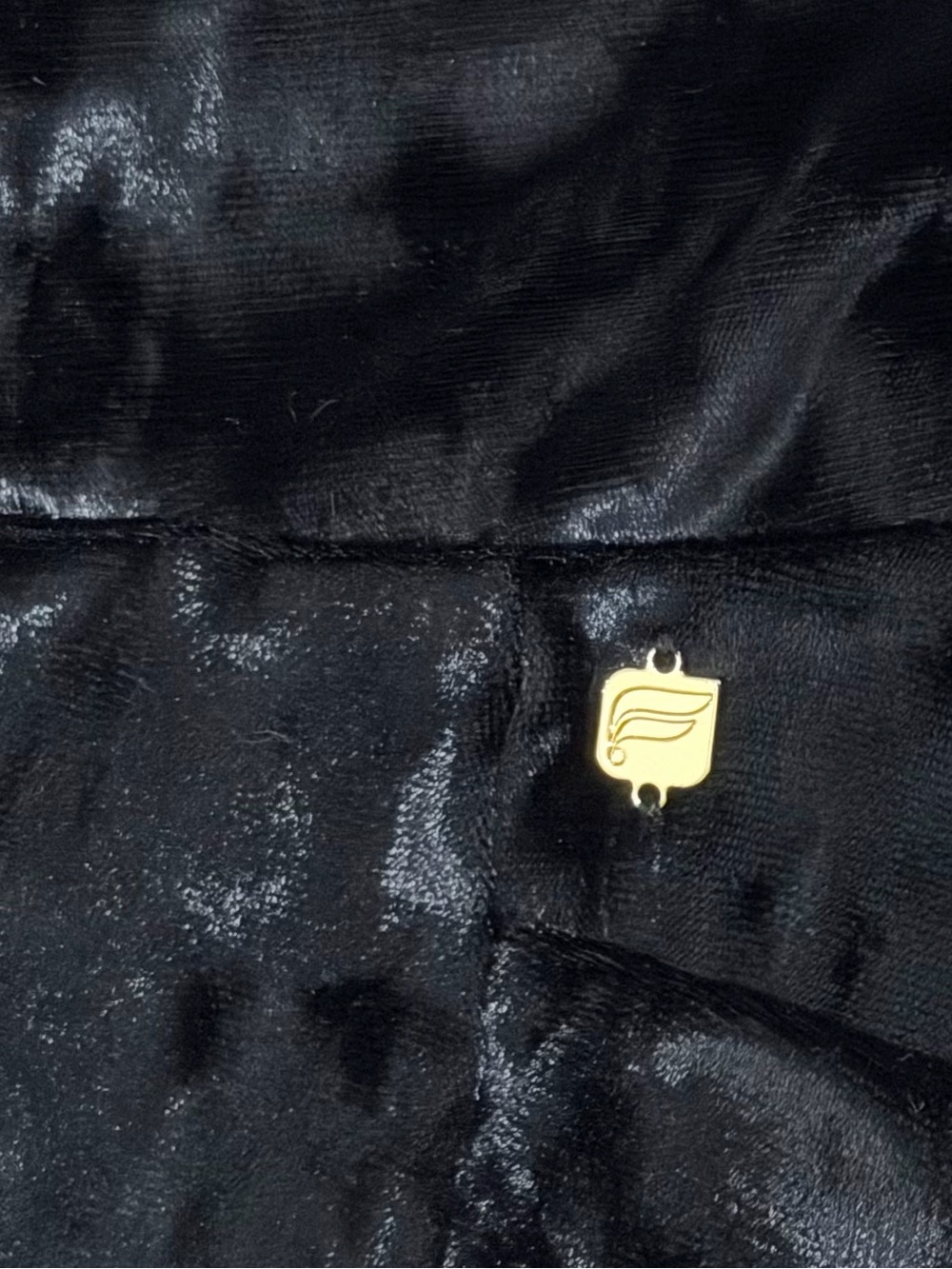 Fabletics Crossover High Waisted Crushed Velour Legging Celeste Black Size M NEW - Picture 4 of 7